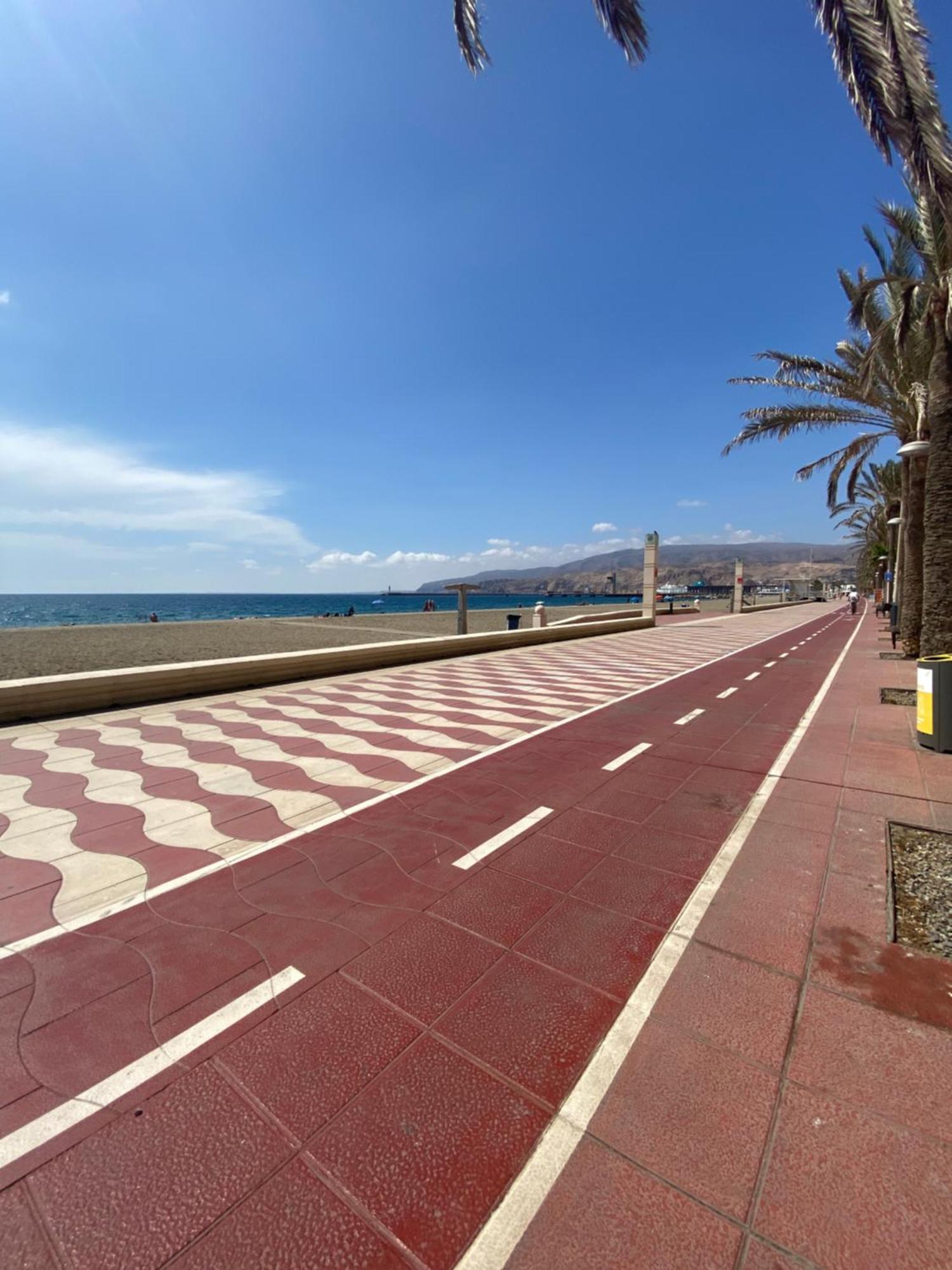 Almeria Playa Zapillo Εξωτερικό φωτογραφία